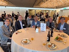 懇親会の様子 懇親会の様子